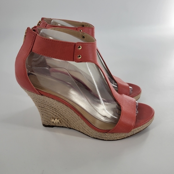 Michael Kors Coral Leather Wedge Sandals Size 8.5 - Picture 1 of 5